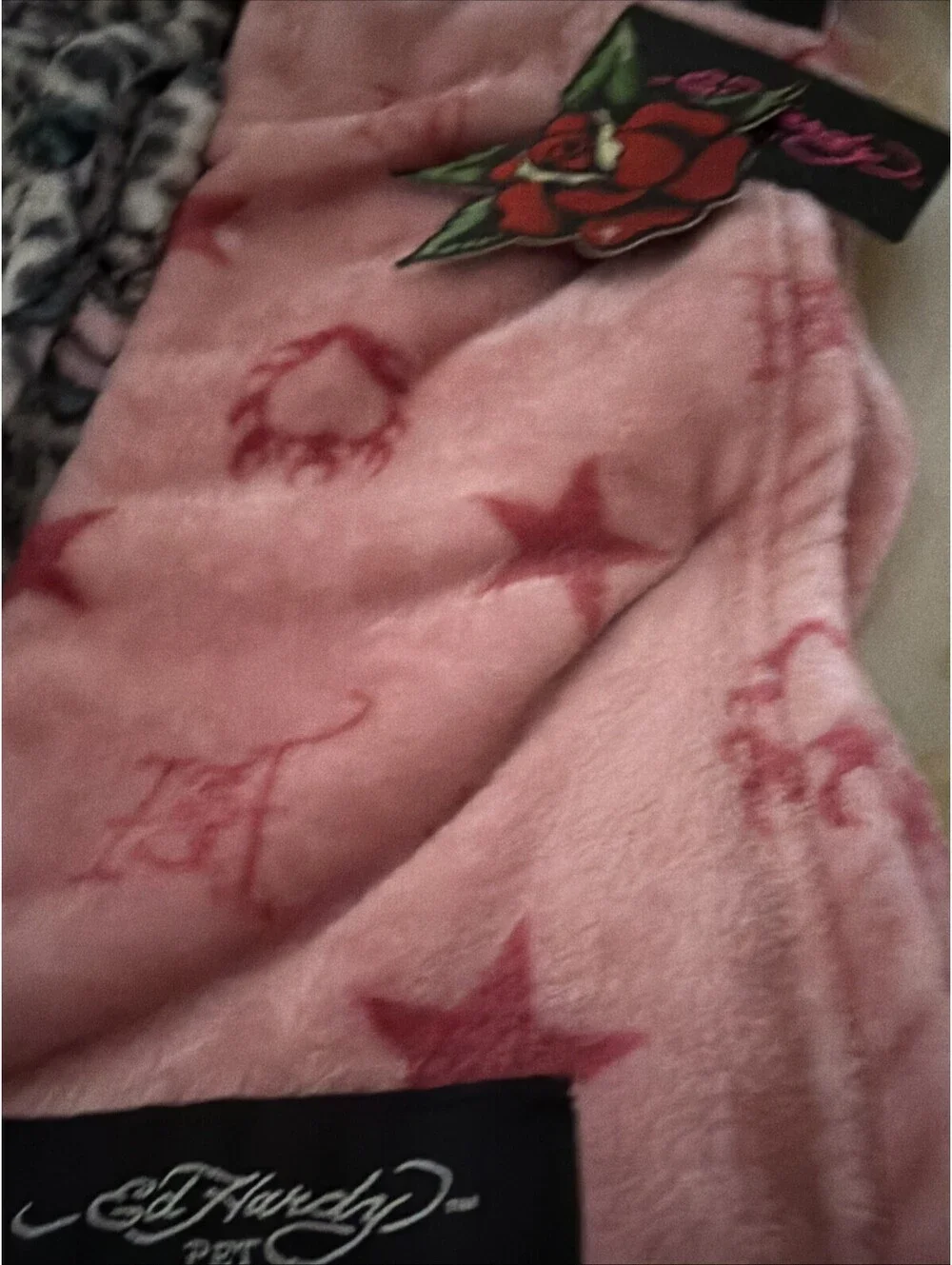 Ed Hardy 2pc Pet Throw Set Leopard Print & Pink Burning Heart 27x44 NWT